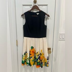 Shoshanna Pleated Sleeveless Floral Black and Cream Silk Dress Women's Size 6